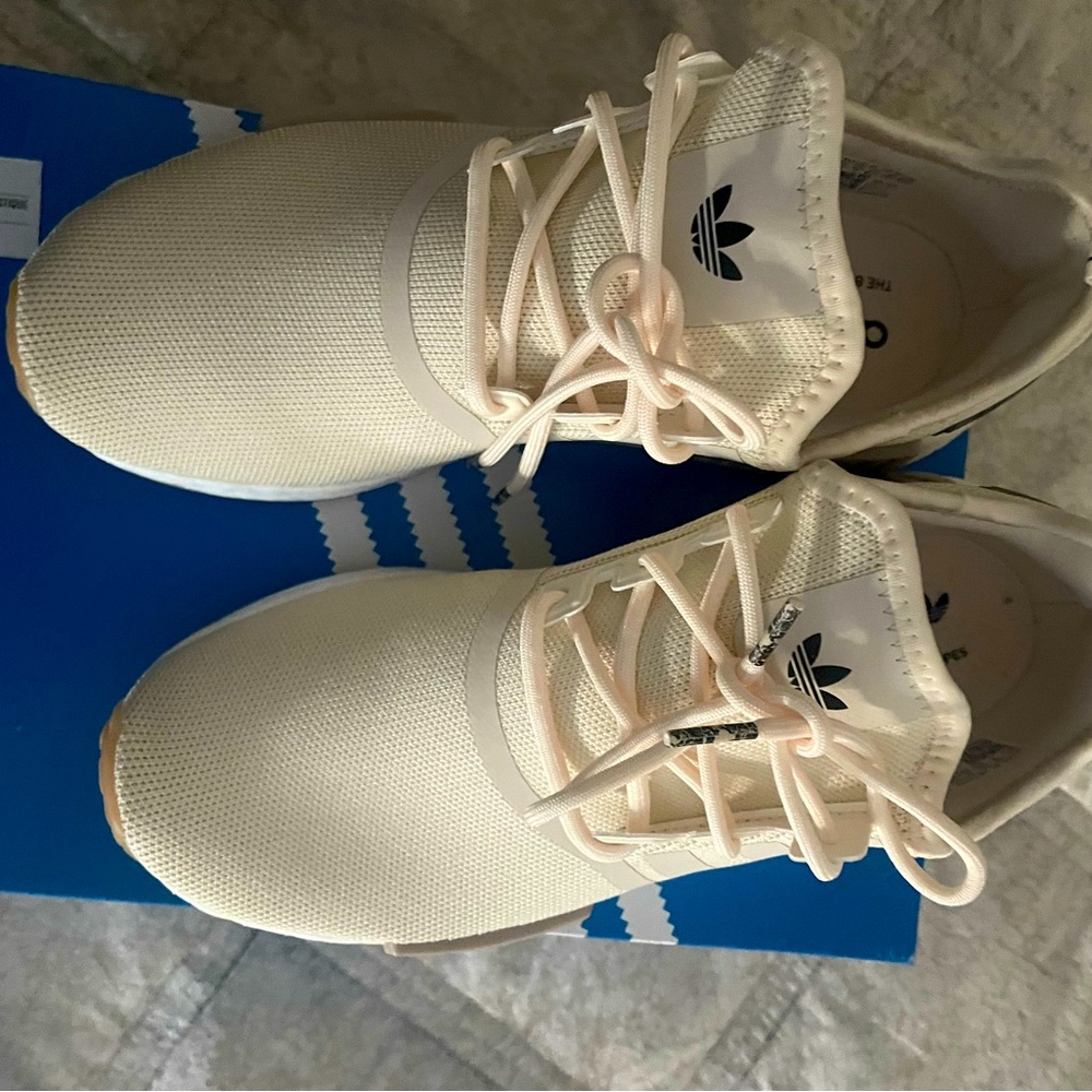 Adidas NMD_R1 sneakers